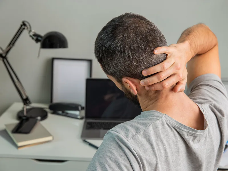 Eagle Trace Spine & Sport treating neck pain in Burnsville