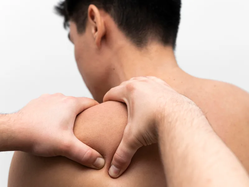 Chiropractic care for rotator cuff injury at Eagle Trace Spine & Sport in Burnsville